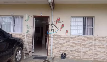 Apartamento para Venda em Ubatuba, Praia da Maranduba, 2 dormitórios, 1 banheiro, 2 vagas