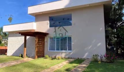Casa para Venda em Ubatuba, Praia da Lagoinha, 3 dormitórios, 1 suíte, 2 banheiros, 2 vagas