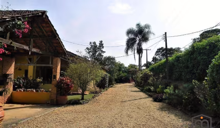 Sítio para Venda em Bragança Paulista, Bom Retiro, 4 dormitórios, 1 suíte, 2 banheiros, 4 vagas