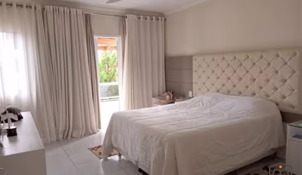 Casa para Venda em Atibaia, Nova Atibaia, 3 dormitórios, 1 suíte, 3 banheiros, 2 vagas