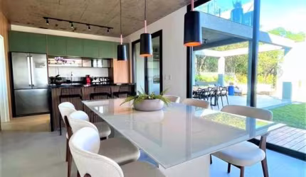 Casa em Condomínio para Venda em Atibaia, La Reserva II, 3 dormitórios, 3 suítes, 4 banheiros, 2 vagas