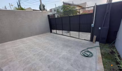 Casa para Venda em Atibaia, Nova Atibaia, 3 dormitórios, 1 suíte, 3 banheiros, 2 vagas