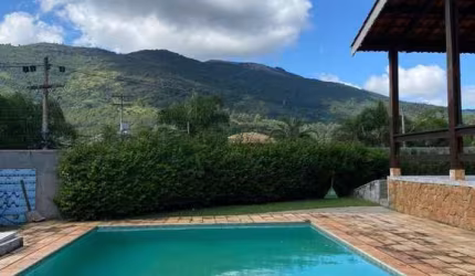 Casa para Venda em Atibaia, Retiro das Fontes, 4 dormitórios, 1 suíte, 4 banheiros, 6 vagas