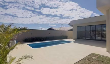 Casa em Condomínio para Venda em Atibaia, Condomínio Jardim Shangri-Lá, 3 dormitórios, 3 suítes, 4 banheiros, 3 vagas