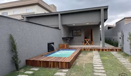 Casa para Venda em Atibaia, Jardim Ipê, 3 suítes, 4 banheiros, 2 vagas