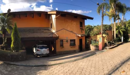Casa em Condomínio para Venda em Atibaia, Portao, 3 dormitórios, 2 suítes, 6 banheiros, 2 vagas