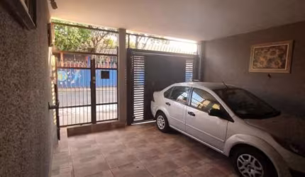 Casa para Venda em Ribeirão Preto, Vila Tibério, 1 dormitório, 1 banheiro, 1 vaga