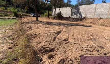 Terreno à venda no bairro Chácaras Luzitana - Hortolândia/SP