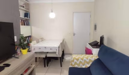 Apartamento no bairro Residencial Cosmos, em Campinas-SP