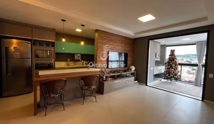 Apartamento vista mar com 3 suítes na Beira Mar de São José