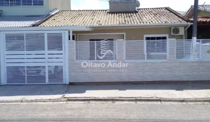 Casa 2 Quartos - São Sebastião