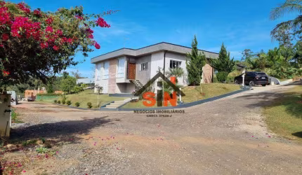 Casa com 4 dormitórios à venda, 250 m² por R$ 800.000,00 - Ipelândia - Suzano/SP