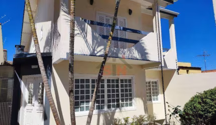 Sobrado com 3 dormitórios à venda, 340 m² por R$ 1.250.000,00 - Center Ville - Arujá/SP