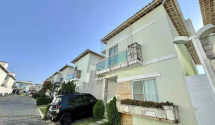Casa nascente com deck e 3 suítes – Condomínio com piscina e playground na Sapiranga