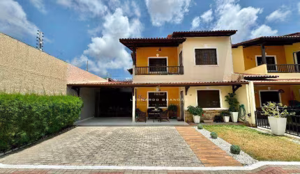 Casa com 3 dormitórios à venda, 180 m² por R$ 750.000,00 - Sapiranga - Fortaleza/CE
