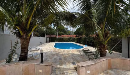 Apto 2 dormitórios Caraguatatuba com Piscina Elevador Etc