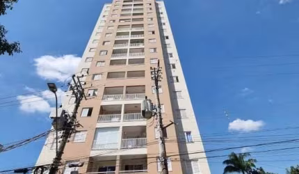 Apartamento no Jardim Satélite / 2 Quartos / Varanda / Vaga Coberta / Ótima localização!