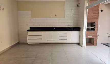 Casa no Jd Morumbi com edícula assobradada