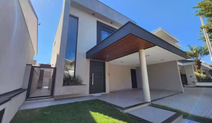 Lindo Sobrado com 3 suítes e closet - Urbanova