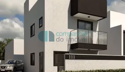 Sobrado em Condomínio com terraço, suíte, novo