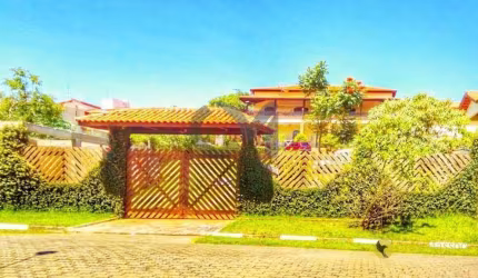 Casa com 5 dormitórios à venda, 500 m² por R$ 849.900 - Terras de Santa Rosa - Salto/SP