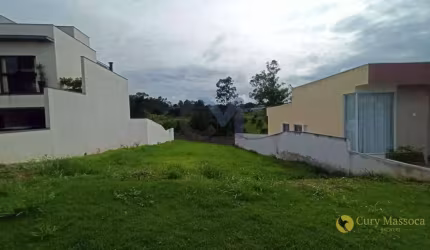 Terreno com 673m² à venda por R$ 588.000 - Condomínio Central Parque - Salto/SP