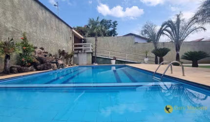 Lindissima casa no LAto das Palmeiras em Itu, com ambientes amplos e excelente custo benefício