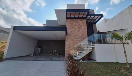 Casa à venda no UNA, com SPA e 3 suítes