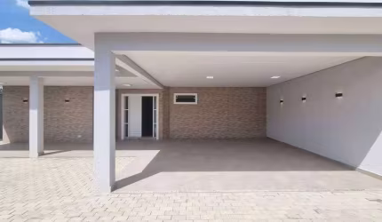 Luxuosa casa de alto padrão para locaçâo no Jardim Altos das Palmeiras em Itu, com piscina, gourmet, dormitórios e muito mais.