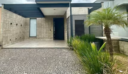 Casa com 3 dormitórios para alugar, 115 m² por R$ 5.900,01/mês - Condomínio Village Moutonnée - Salto/SP