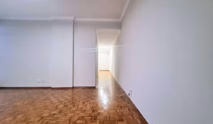 Apartamento retrô com 135m², no coração de Itu, ao lado da Praça do Orelhão.