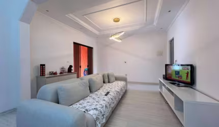 Casa com 3 dormitórios à venda, 180 m² por R$ 740.000,00 - Jardim Soberano - Salto/SP