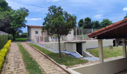 Chácara com 4 dormitórios à venda, 2500 m² por R$ 1.500.000 - Chácara Flórida - Itu/SP