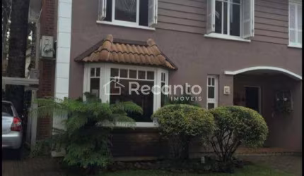 CASA COM 3 DORMITÓRIOS À VENDA, 225 M² PARQUE DAS HORTÊNSIAS - CANELA/RS, Parque das Hortênsias, Canela - RS