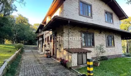 CASA GEMINADA COM 1 SUÍTE EM CONDOMINIO FECHADO , Lagos de Gramado, Gramado - RS