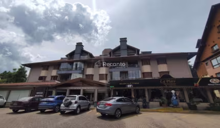 APARTAMENTO DE 03 DORMITÓRIOS NO CENTRO DE GRAMADO, Centro , Gramado - RS