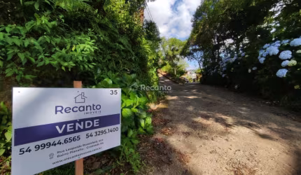 TERRENO COM DUAS CASAS A VENDA EM GRAMADO, Tirol, Gramado - RS