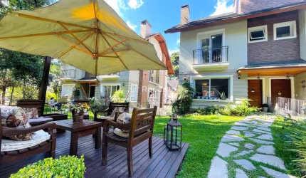 CASA A VENDA EM CANELA , Vila Suzana, Canela - RS