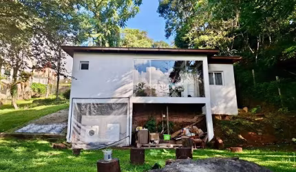 CASA A VENDA NO MATO QUEIMADO , Mato Queimado, Gramado - RS