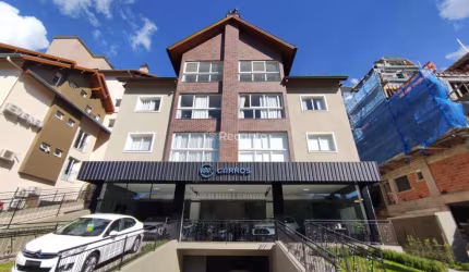 APARTAMENTO DE 2 DORMITÓRIOS NO CENTRO DE GRAMADO, Centro , Gramado - RS