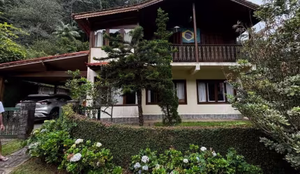 Casa para venda no Comary em Teresópolis