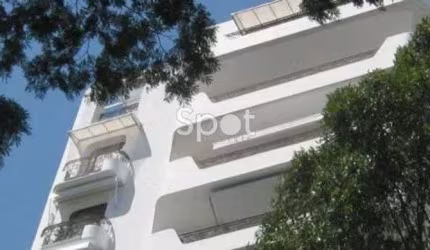 LOCALIZAÇÃO ESPETACULAR- ENTORNO MUITO NOBRE- APARTAMENTO AMPLO- PLANTA PERFEITA- VISTA INCRÍV