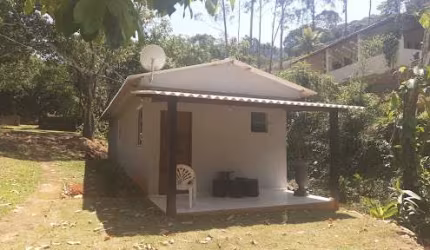 Chácara com 1 dormitório à venda, 10000 m² por R$ 400.000,00 - Centro - Casimiro de Abreu/RJ