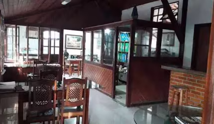 Casa com 3 dormitórios à venda, 150 m² por R$ 2.500.000,00 - Centro - Cabo Frio/RJ