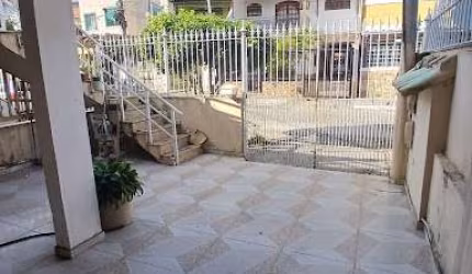 Casa com 2 dormitórios para alugar, 69 m² - Vila Blanche - Cabo Frio/RJ