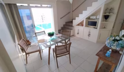 Cobertura com 3 dormitórios à venda, 137 m² - Centro - Cabo Frio/RJ