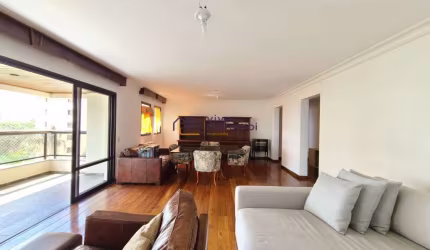 ESPAÇOSO E BEM LOCALIZADO