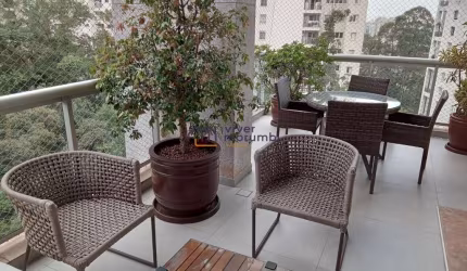 Excelente apartamento no Panamby. Venha conhecer.