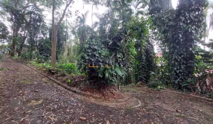 Excelente terreno 1.340m²  no Panamby na Rua Pio XII