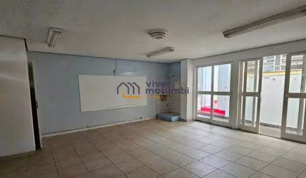 Casa comercial com 343m² em avenida de grande circulação.